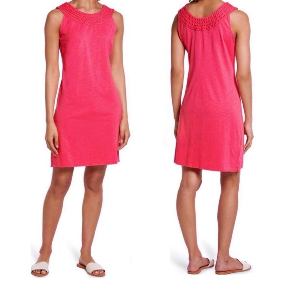 Tommy Bahama Pearl Embroidered Shift Dress in Amaranth, Small